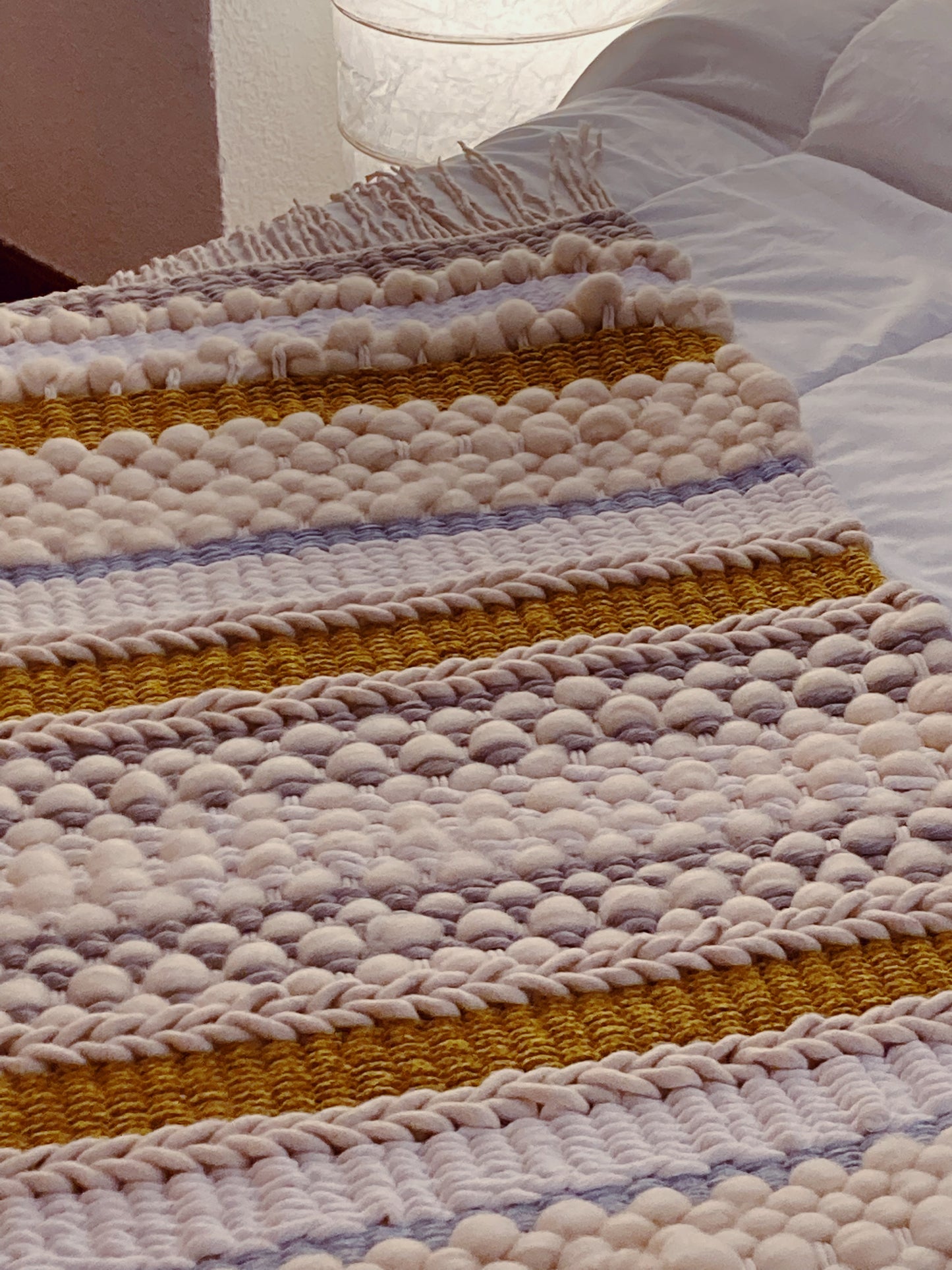 Pie de cama, telar de varillas