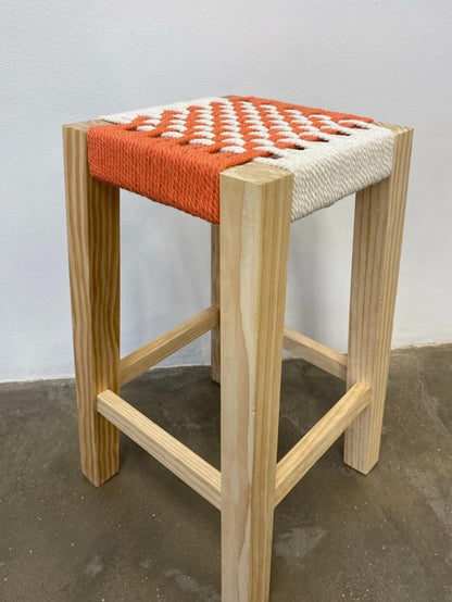 TALLER DE ENCORDADO ARTESANAL EN MADRID