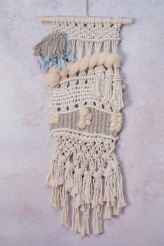 Aprende a tejer con tus manos este hermoso tapiz en nuestro taller en Madrid
