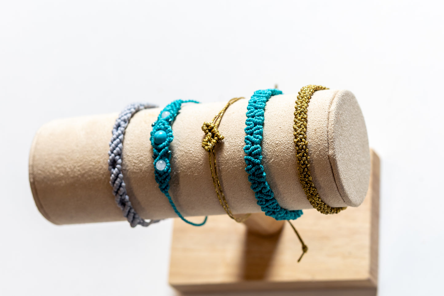 CLASES INICIACION AL MICROMACRAMÉ