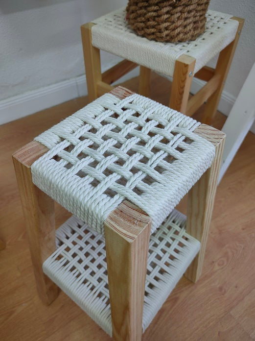 TALLER DE ENCORDADO DE TABURETE